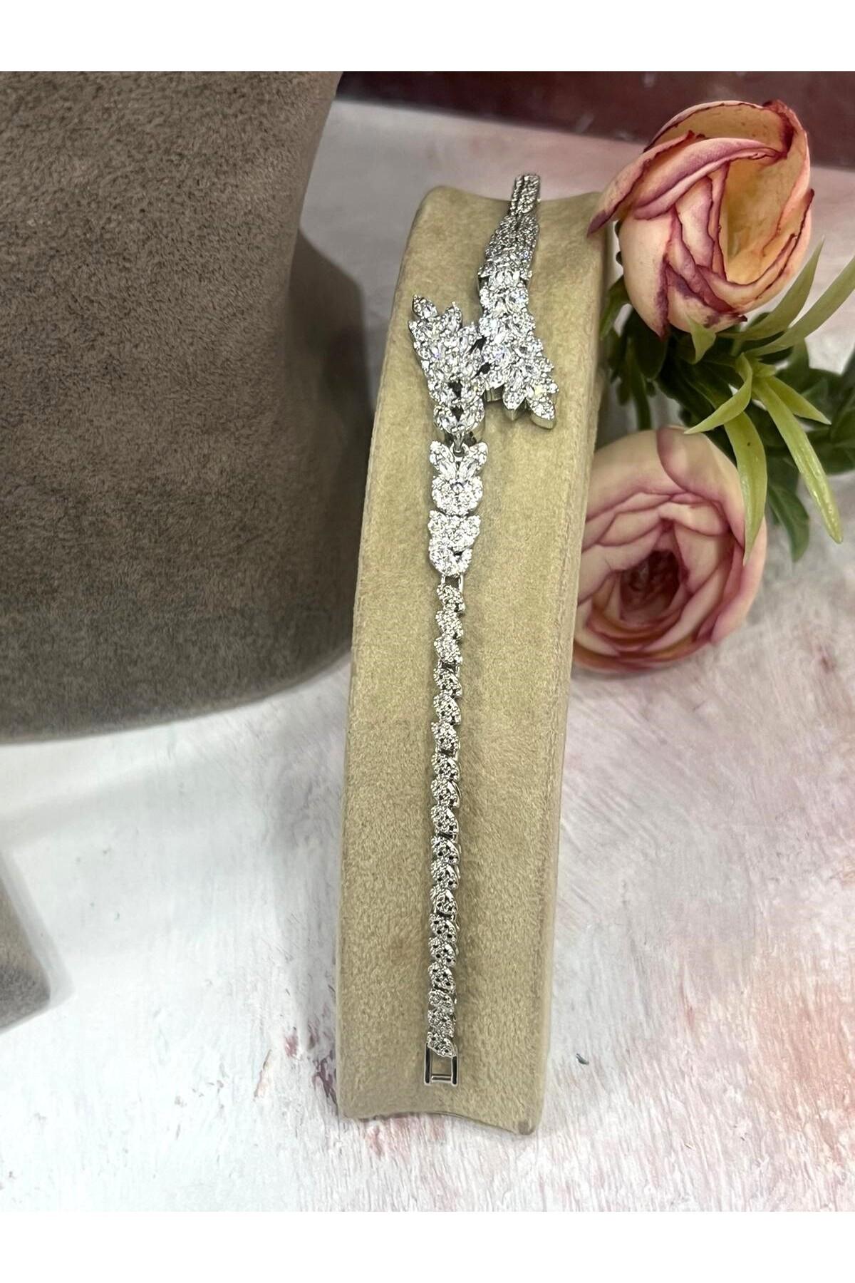 Zirkon Taşlı Çelik Silver Model Set (Set1) - Görsel 5